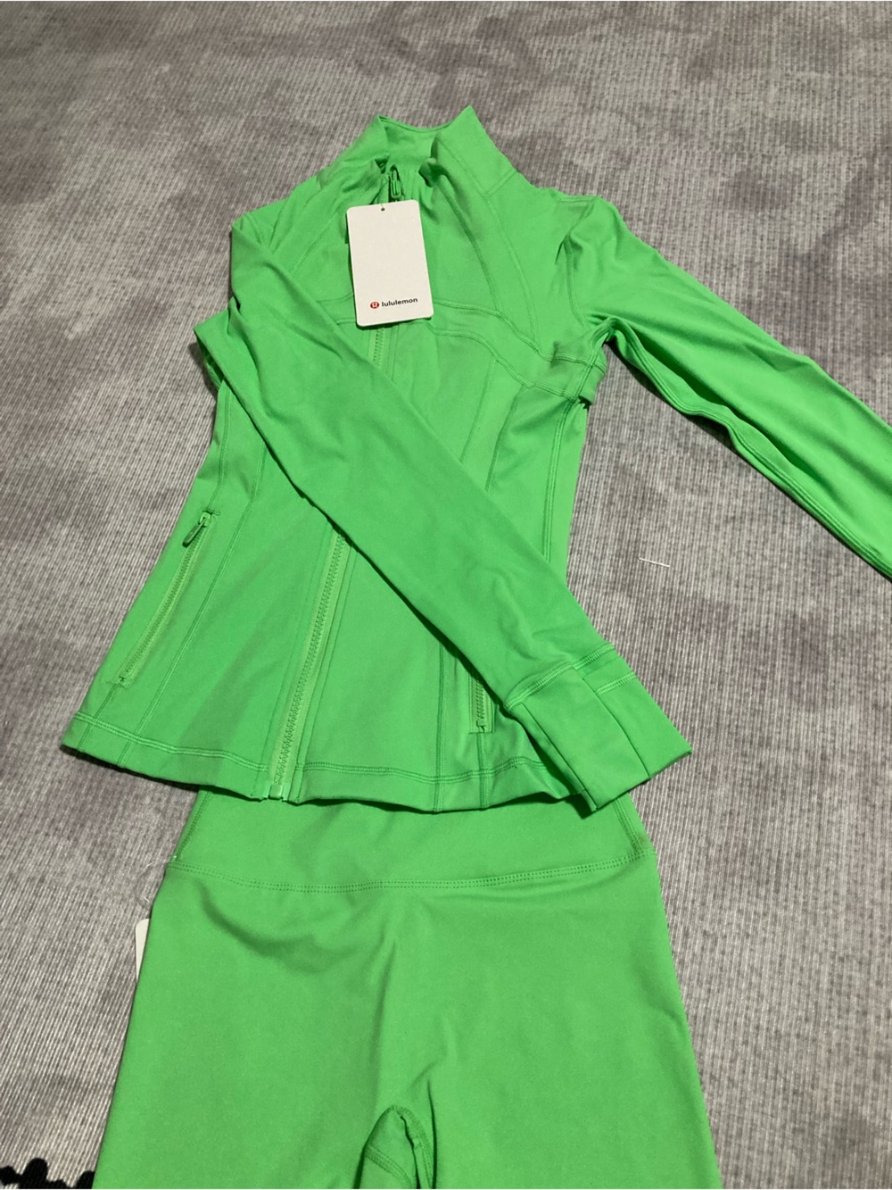 lululemon athletica Women's Full-Zip Jacket in Bright Green